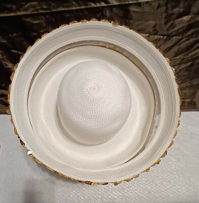Vintage Deborah New York White With Gold Sequins Church  display picture 2