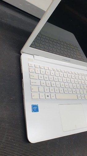 Asus Vivobook E402SA Laptop Celeron N3050 HD Graphics 2GB DDR3 Ram Used - Afbeelding 7 van 9