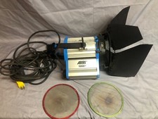 ARRI 1000W Fresnel - Video/Film Production Light, barn doors, 2 scrims
