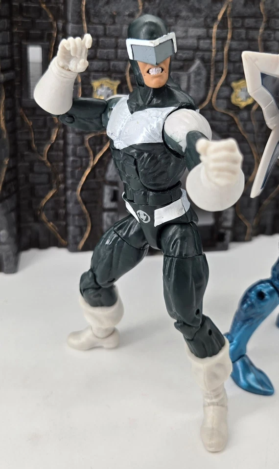 Marvel Legends Thunderbolts Mach 1 (Escarabajo) y Daredevil Villain Boomerang 6" Foto 2 de 4