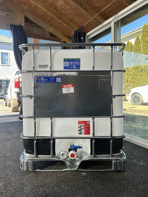 #ad #ad IBC 275 Gallon Water Tank With Cage And Steel Pallet New and Unused $450.00