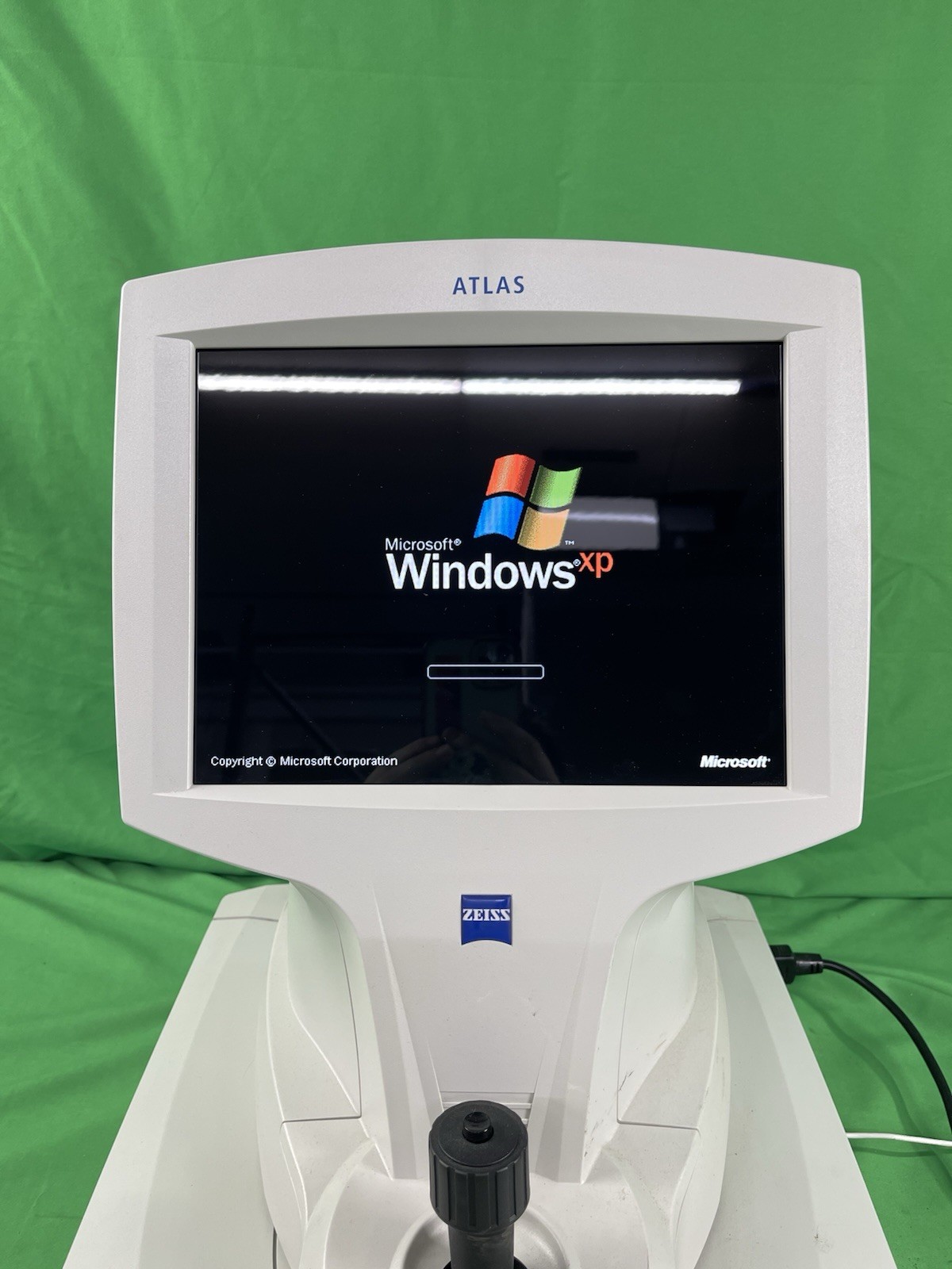 Zeiss Atlas 9000 Corneal Topographer System w/ Windows XP