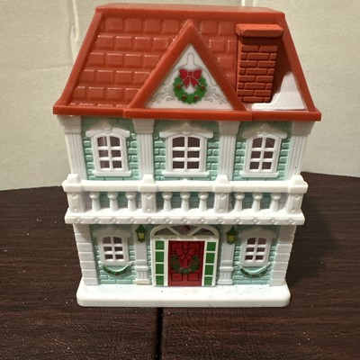 Cobblestone Corner Miniatures Winter Village Mansion House -B2