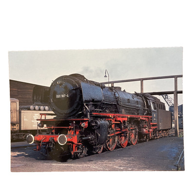 Postkarte AK Zug Eisenbahn Dampflok 001-187-4 Ungelaufen Ansichtskarte