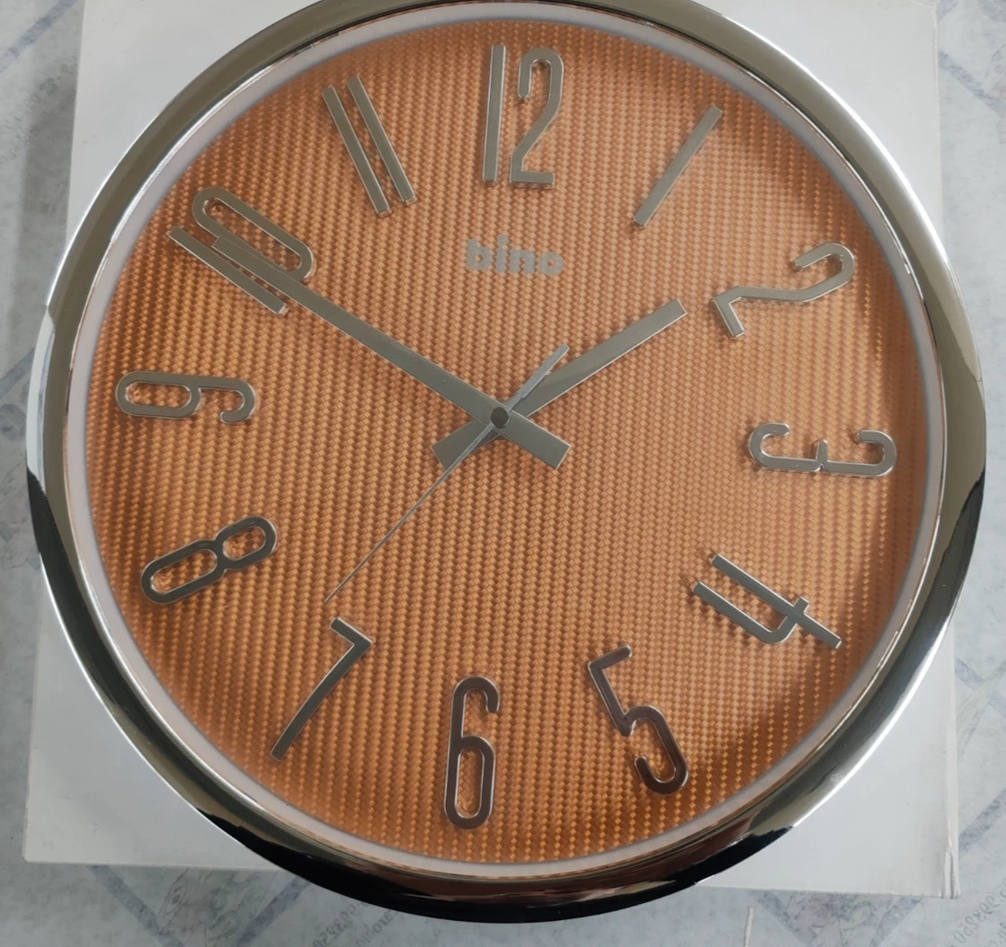 KitchenCraft Orologio Da Parete Per Cucina 25,5 Cm | Finitura Effetto Rame | Quadrante Nero Con Lancette Bianche | Confezione Regalo