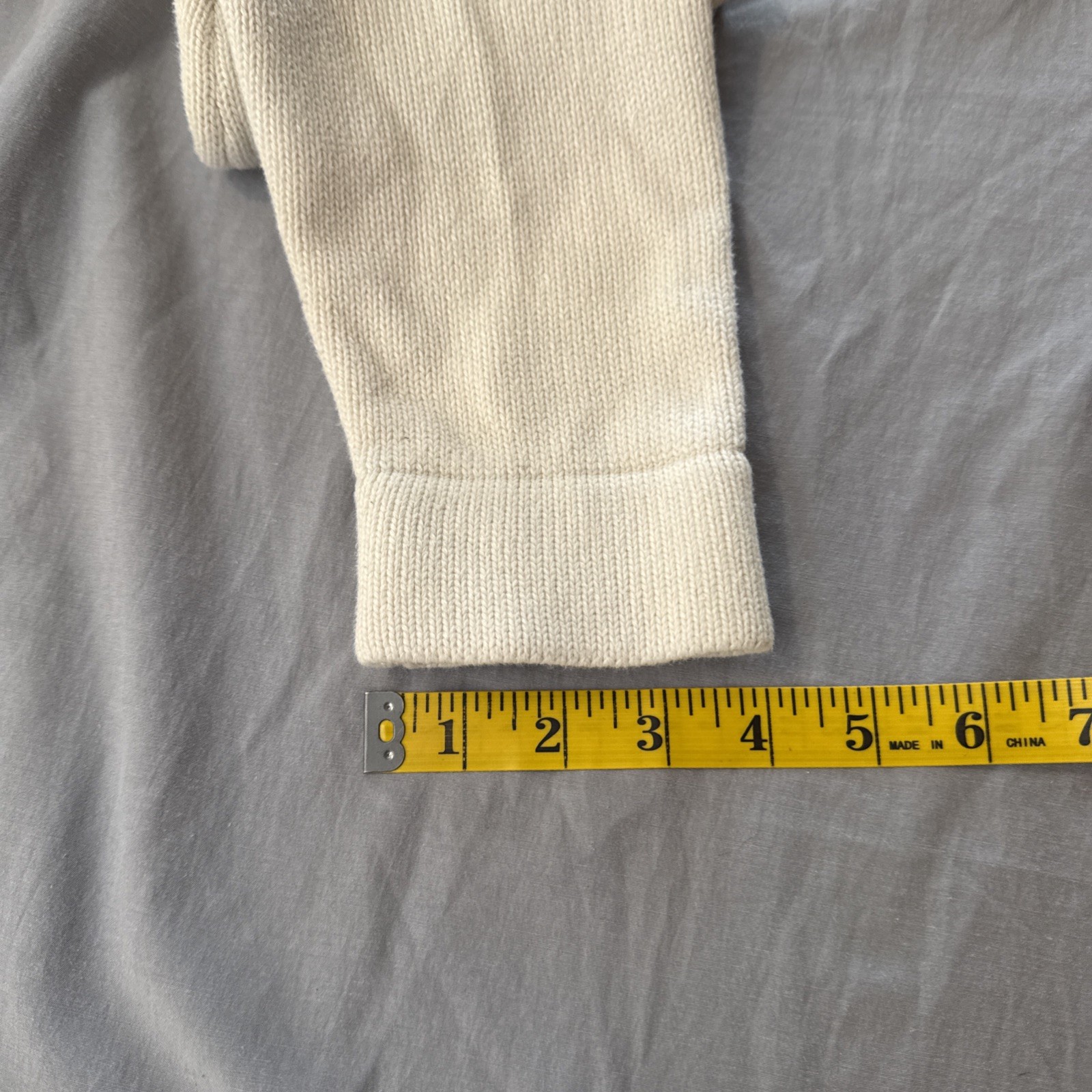 GAP CARDIGAN TOGGLE BUTTON SIZE MEDIUM ORGANIC WH… - image 17