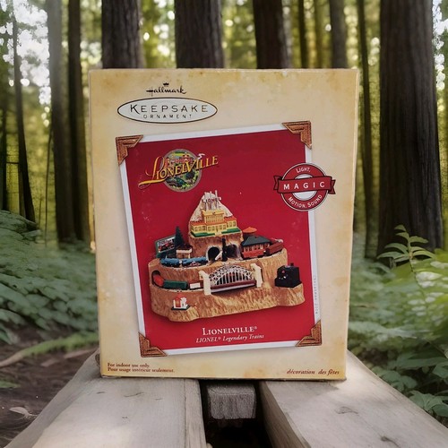 Vintage Hallmark Lionelville Christmas Ornament Magic Light Sound Motion Train  - Picture 1 of 3