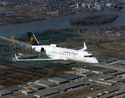 Canadair Regionaljet - abgebildet in Lufthansa CityLine Lackierung - Originalfoto