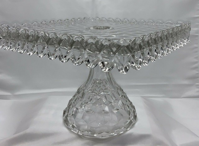 Vintage Cake Stands 2025