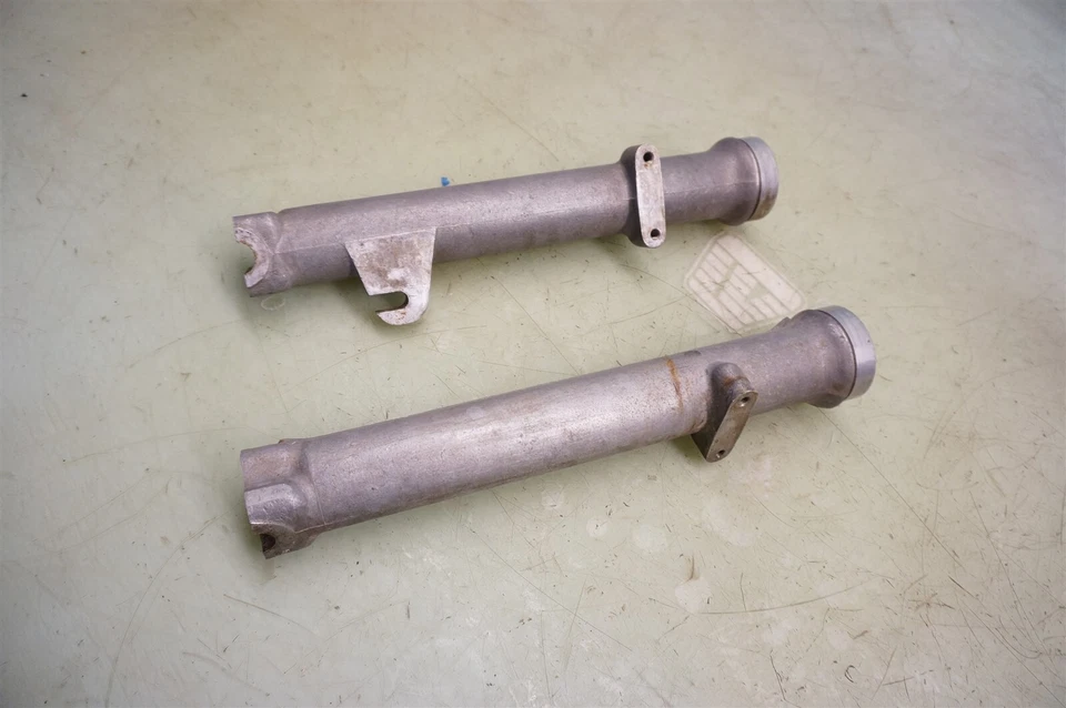 Triumph 1971 t120 t120r Bonneville lower fork legs *2608 - Imagem 3 de 4
