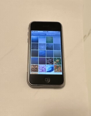 Apple iPhone 1st Generation - 8GB - Black (AT&T) A1203 (GSM Apple iPhone 1st Generation - 8GB - Black (AT&T) A1203 (GSM