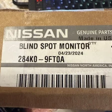 Genuine Nissan Blind Spot Radar 284K0-9FT0A 2018-2022 TITAN RIGHT SIDE SENSOR