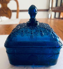 Tiara Indiana Glass Cobalt Blue Honey Bee Box Glass Candy Dish — photo 2