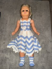 Vintage Zapf Creation Sprechpuppe 60 cm – W. Germany – mit gehäkelter Kleidung