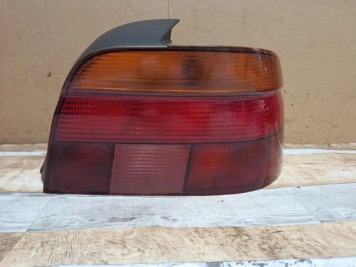 BMW 5 E39 Rücklicht hinten rechts 146034 14603400 2.50 Diesel 85kw 34001036