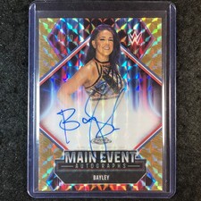 2026 Topps Chrome WWE BAYLEY Main Event Auto Gold Geometric 6/50