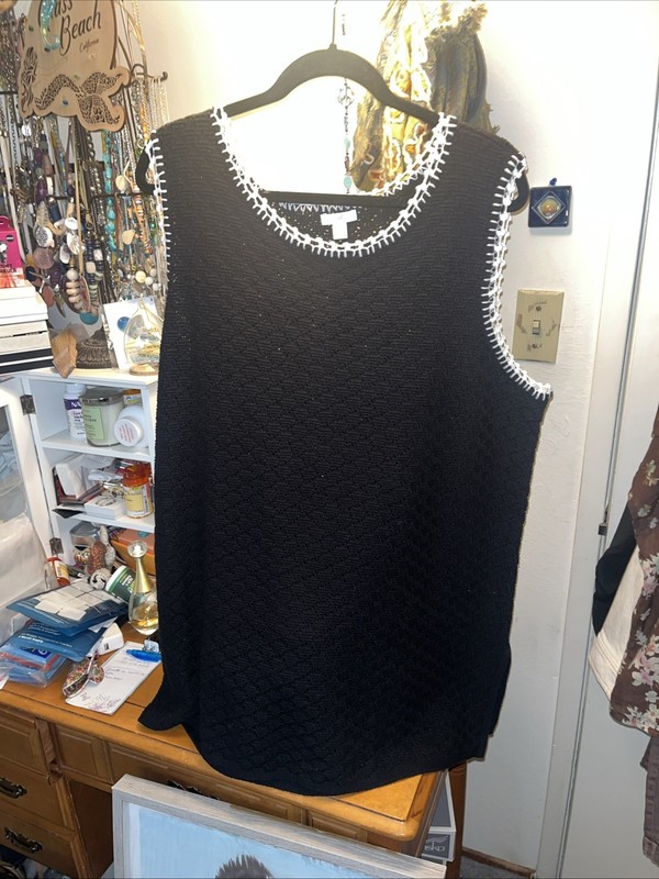 J Jill NWOT Black Sleeveless Sweater With Hand Embroidered Details In White