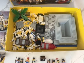 Pirate Lego 6276 El Dorado Fortress Used 99% Complete With Box  Missing 1 Oar