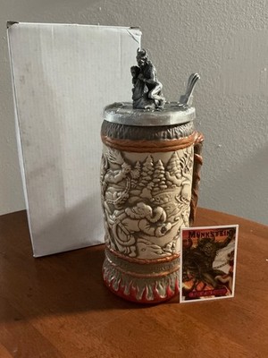 *NEW* Munkstein Night of the Krampus: Krampus Vs. Santa 2016 Beer Mug Munktiki