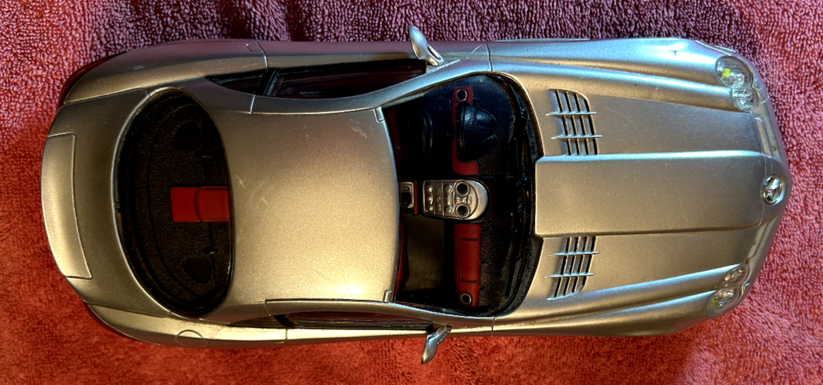 Silverlit Mercedes-Benz SLR McLaren RC Car 1:16 Digital Pro Series