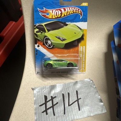2011 Hot Wheels New Models Lamborghini Gallardo LP 570-4 Superleggera Lime Green