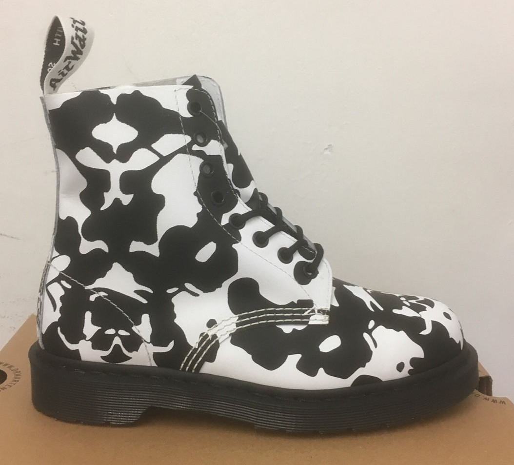 DR. MARTENS PASCAL BLACK+WEISS INK BLOT BACKHAND LEATHER BOOTS SIZE UK 3 DR. MARTENS PASCAL BLACK+WEISS INK BLOT BACKHAND LEATHER BOOTS SIZE UK 3