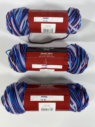 LOOPS & THREADS YARN Silky Soft Worsted 226yd/4oz VIOLET SEAS #06904 3 Skeins - Picture 3 of 3