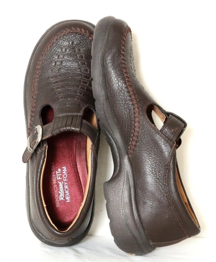 Zapatos planos Supremes suaves de cuero marrón tejido sin usar, en caja, correa en T para mujer EE. UU. 9,5 N Foto 4 de 4