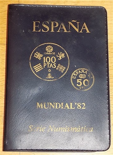 1980 SPAIN - OFFICIAL PROOF SET (6) - 1982 SOCCER FUTBOL WORLD CUP - BLUE WALLET