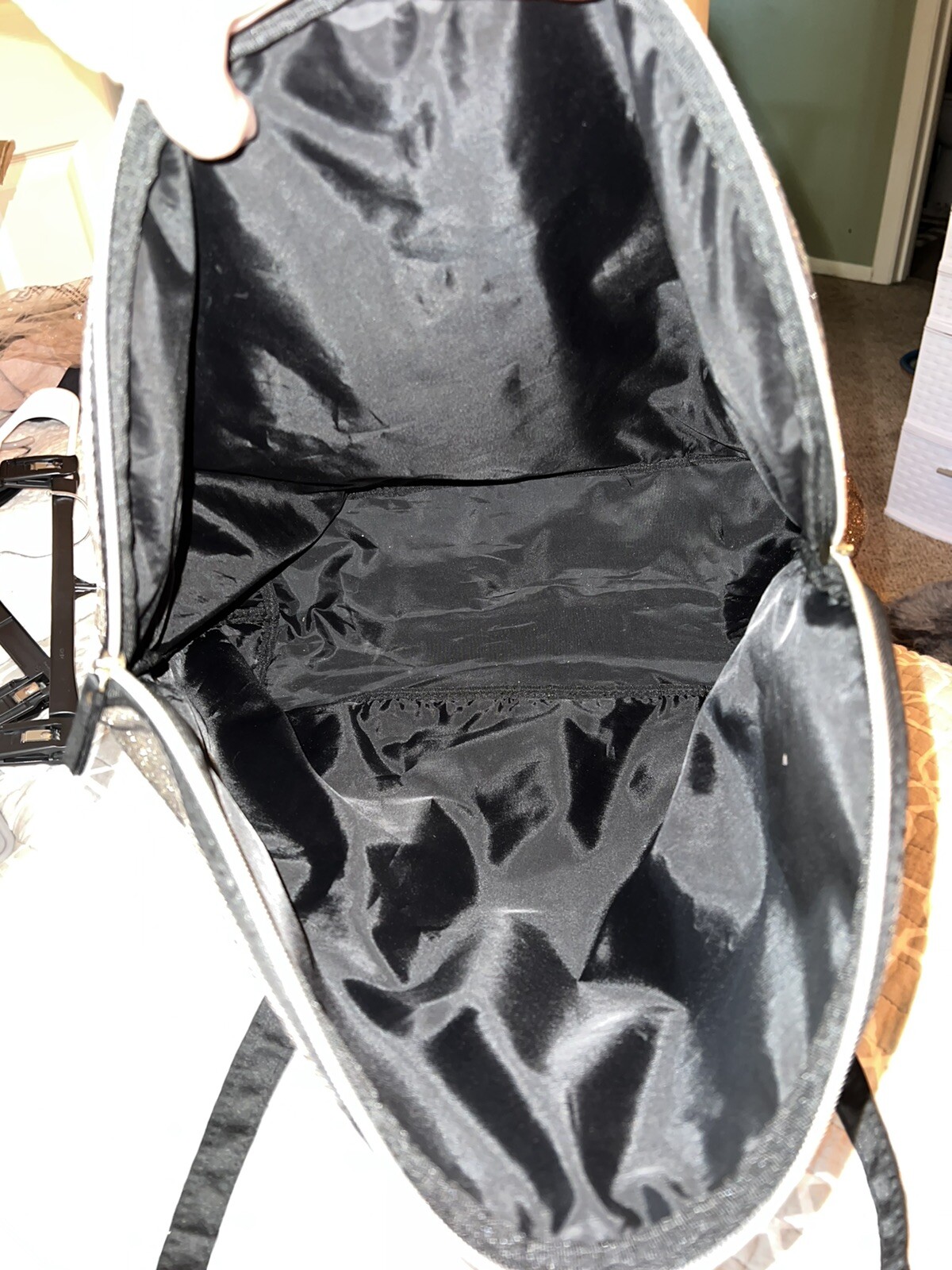 Victoria's Secret Gold Glitter Travel Weekender Bag D… Gem