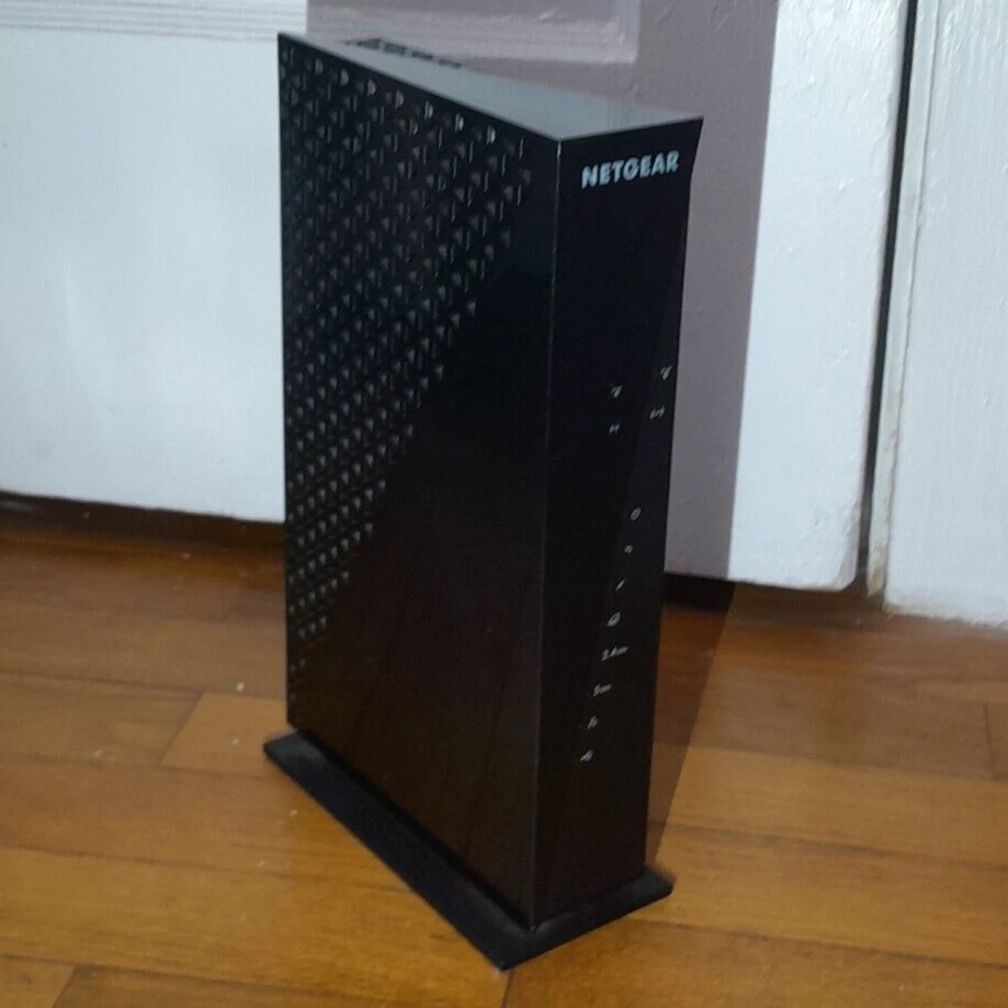 Router módem por cable NETGEAR AC1750 WiFi DOCIS 3.0 (C6300) - Usado Foto 4 de 4