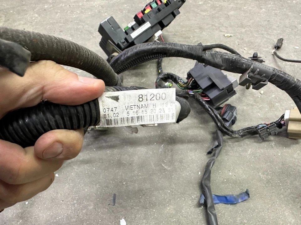 Arnés de cables de carrocería delantera Subaru Forester 2.5 2.0 XT 2014-2016 81200SG200 OEM Foto 2 de 4