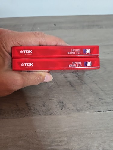2 nastri cassetta TDK vuoti Superior D90 NUOVI in confezione bias normale - Foto 4 di 7