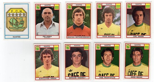 PANINI FOOTBALL 76 emblème de Nantes l'entraineur et 7 joueurs /RU196