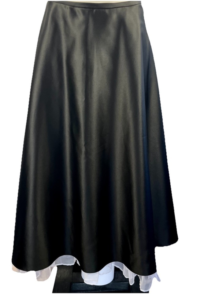 NICOLE MICHELLE COUTURE Black Satin Formal/ Cocktail Full/ Circle Skirt Size8-10
