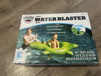 BIGMOUTH GATOR WATER BLASTER FLOAT WITH DETACHABLE WATER BLASTER NEW IN BOX