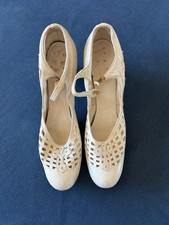 Antique VTG Victorian White Leather Wedding Bride Heels Shoes