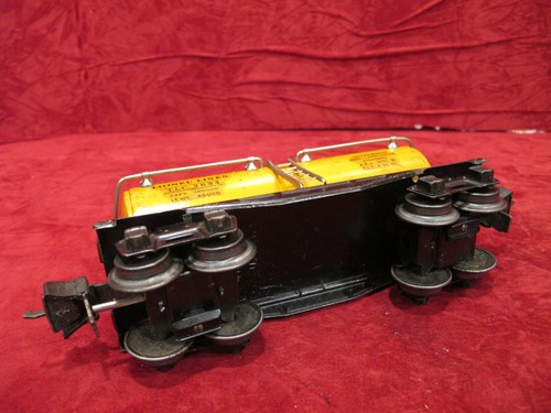 PREWAR LIONEL TRAINS O-GAUGE SHELL TANKER CAR No. 2654 - Picture 10 of 13