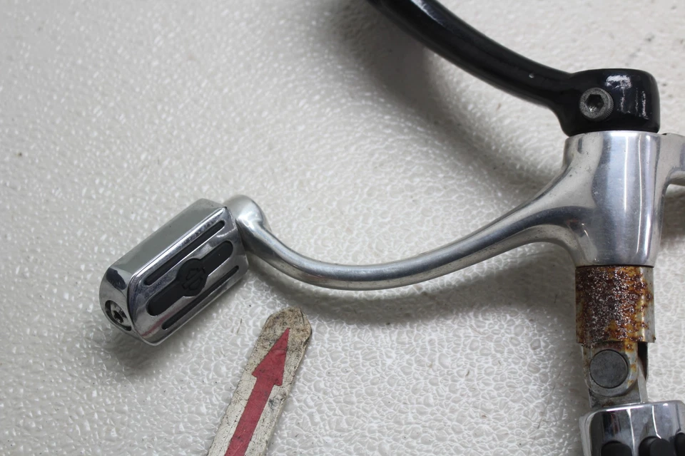 Harley-Davidson Sportster 1200 XL1200C 2007-2012 reposapiés delantero izquierdo clavija paso Foto 3 de 4