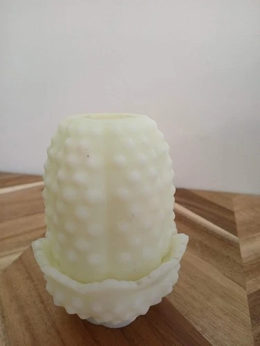 Fenton Glass Vintage Hobnail Uranium/Custard Glass Fairy Lamp