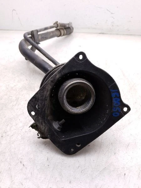 1996 TOYOTA PASEO 1,5 Л ПОЛНЫЙ ПРИВОД НА ГОРЛОВИНЕ ТОПЛИВНОГО БАКА  - Изображение 3 из 4