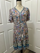 Women’s Spring/Summer Dress Medium 8/10 Floral W/sleeves Above Knee