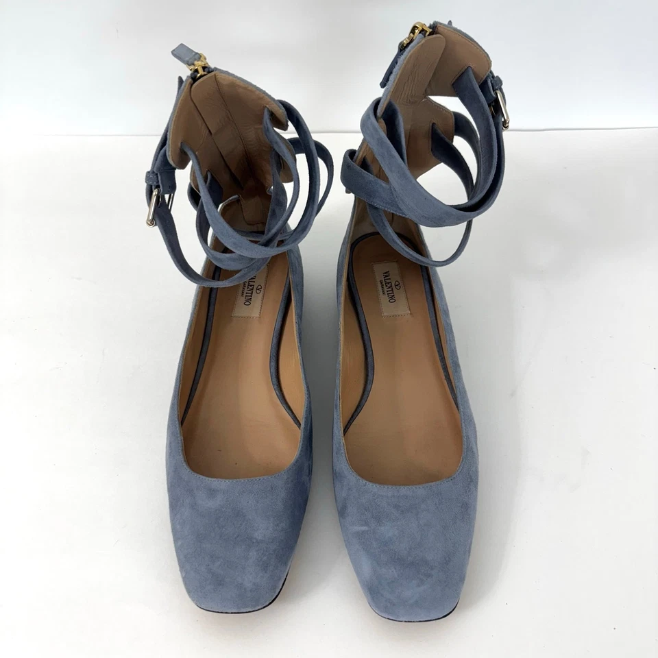 Valentino Garavani Gamuza Ballet Pisos Tango Tobillo Envoltura en Azul Claro IT 41 Foto 2 de 4