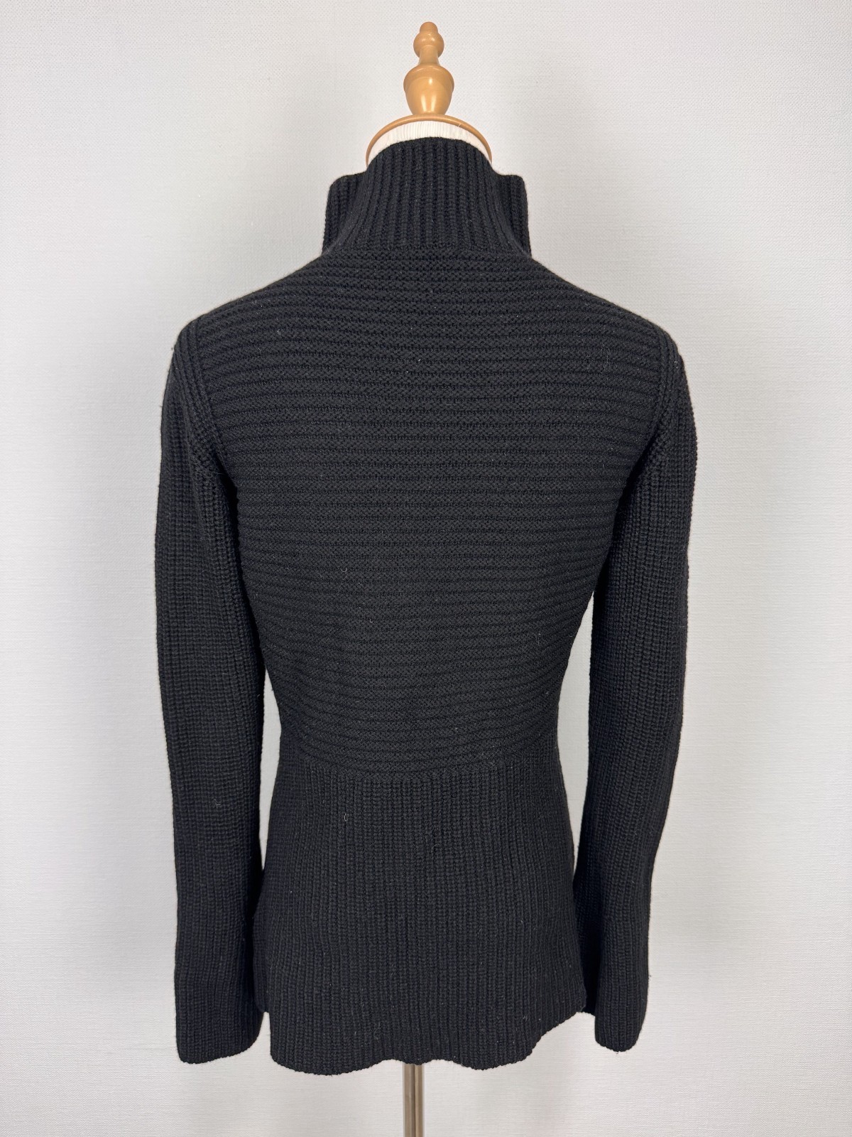 ESCADA Black 100% Virgin Wool Solid High Neck Kni… - image 9