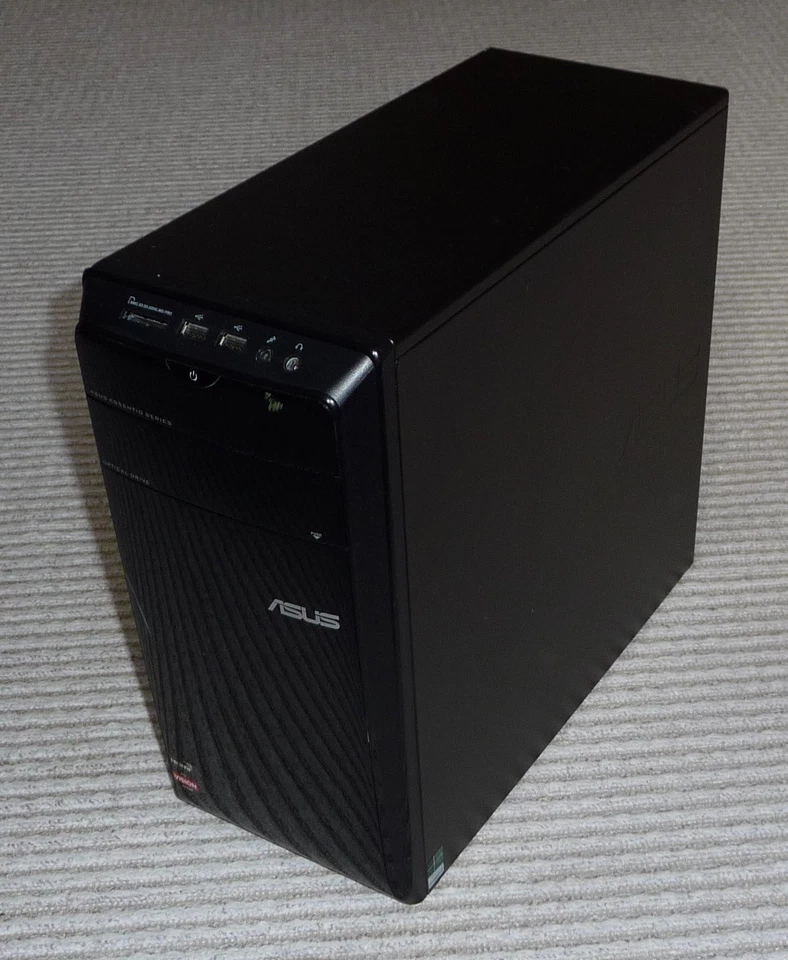 ASUS CM1745 AMD 4x3.2GHz 8GB 250GB SSD 500GB HDD WLAN USB3 DVDRW Win11 - Bild 2 von 4