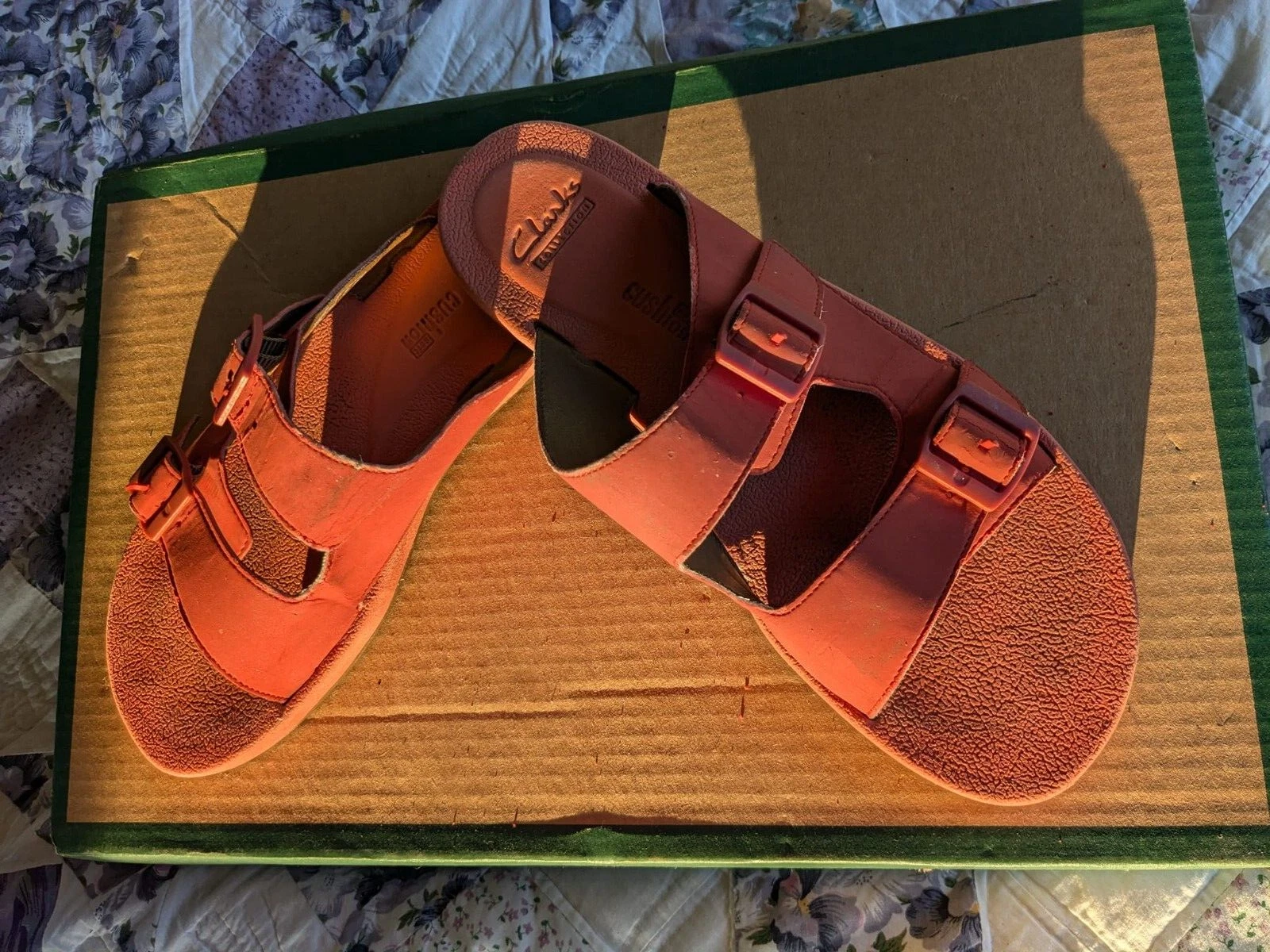 Sandali donna 12 arancioni Clarks "Soft Cushion" due cinturini usati in ottime condizioni