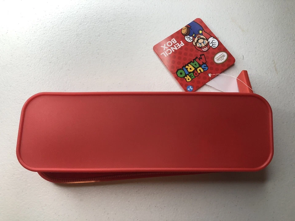 Nintendo Super Mario Bros. Caja de lápices de silicona funda suave con cremallera 8 x 2,75 pulgadas Foto 3 de 3