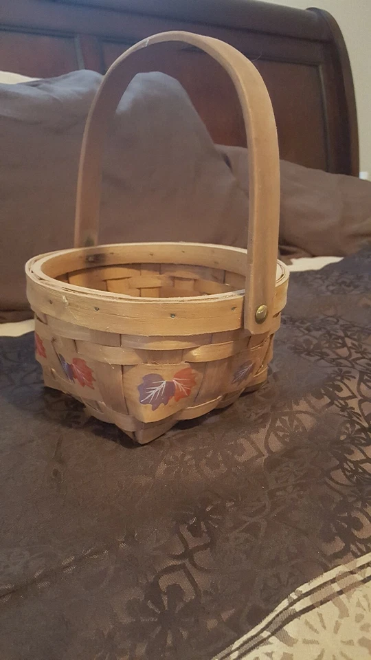 Splint Wood Decorative Fall Basket with handle - Image 2 of 3