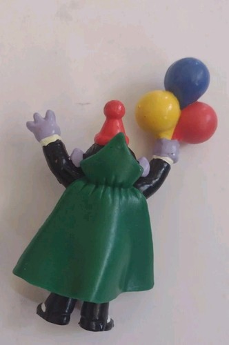Muppets Count Von Count Figure with Balloons PVC Applause 3.75" - Picture 2 of 3