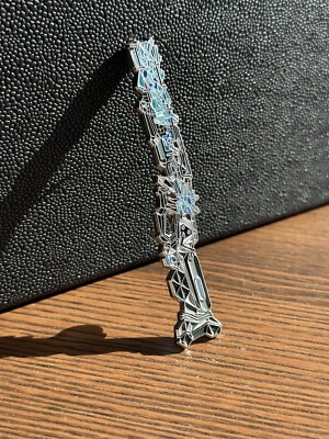 Apex Legends Badge Pin - Peacekeeper  - Frostbite- Premium Limited